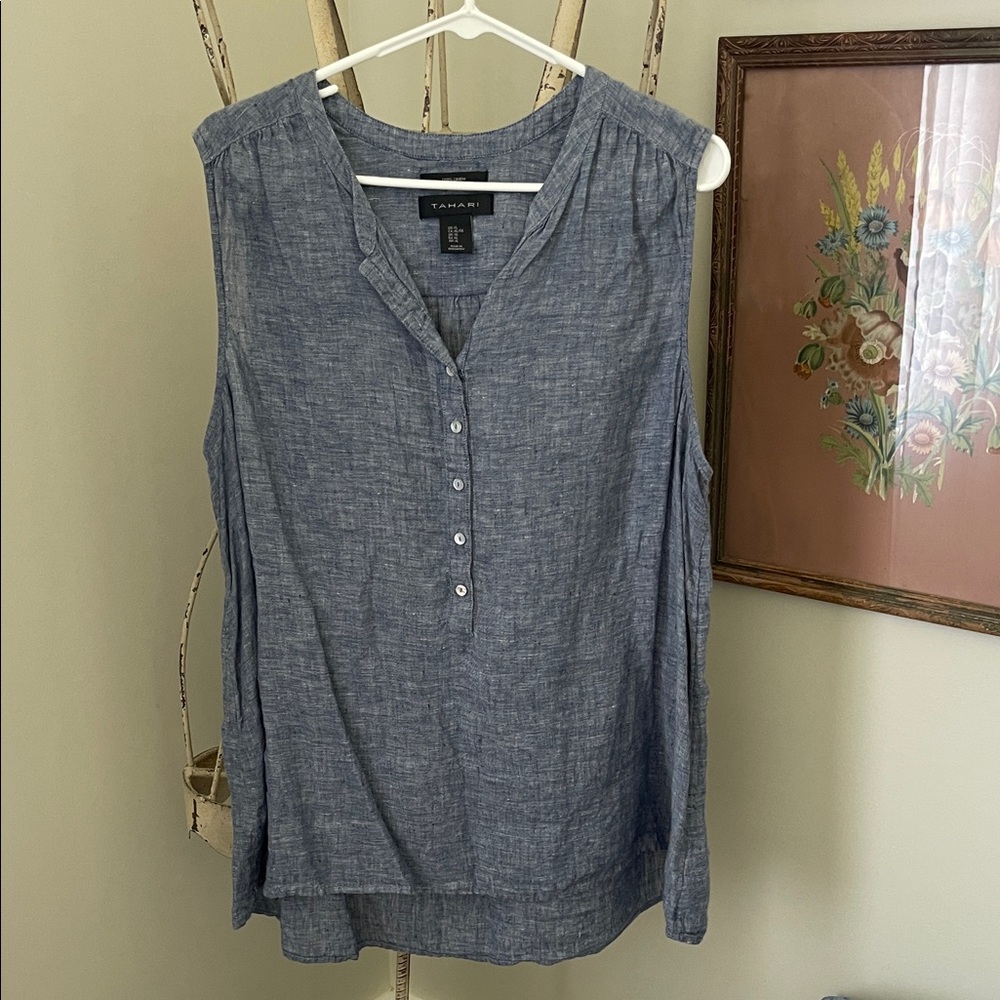Tahari Chambray linen Sleeveless Blouse